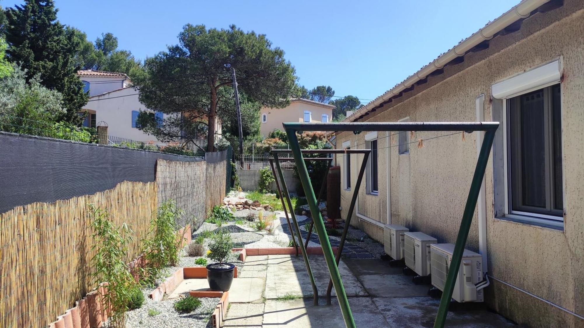 Le Jardin Des Rocailles - Villa 4 Chambres Climatisee Avec Piscine A Deux Pas D'Avignon ヴィルヌーヴ・レ・ザヴィニョン エクステリア 写真